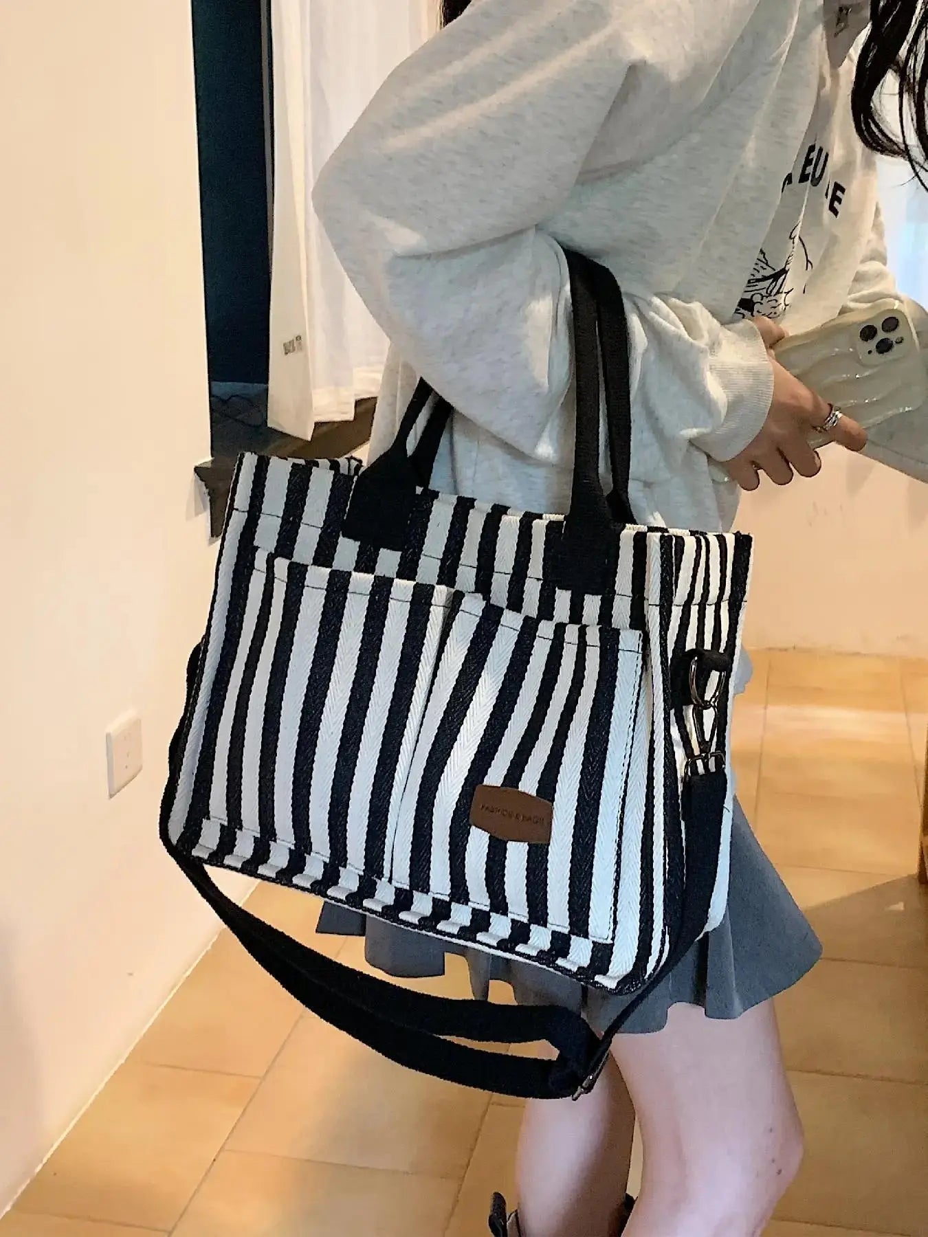 Summer Everything Tote Bag for Women, Plain/Cherry Pattern Work Bag, Everyday Shoulder Bag, Trendy Versatile Commuting Bag, Girl Large Beach Bags, Fabric Shoulder Bags